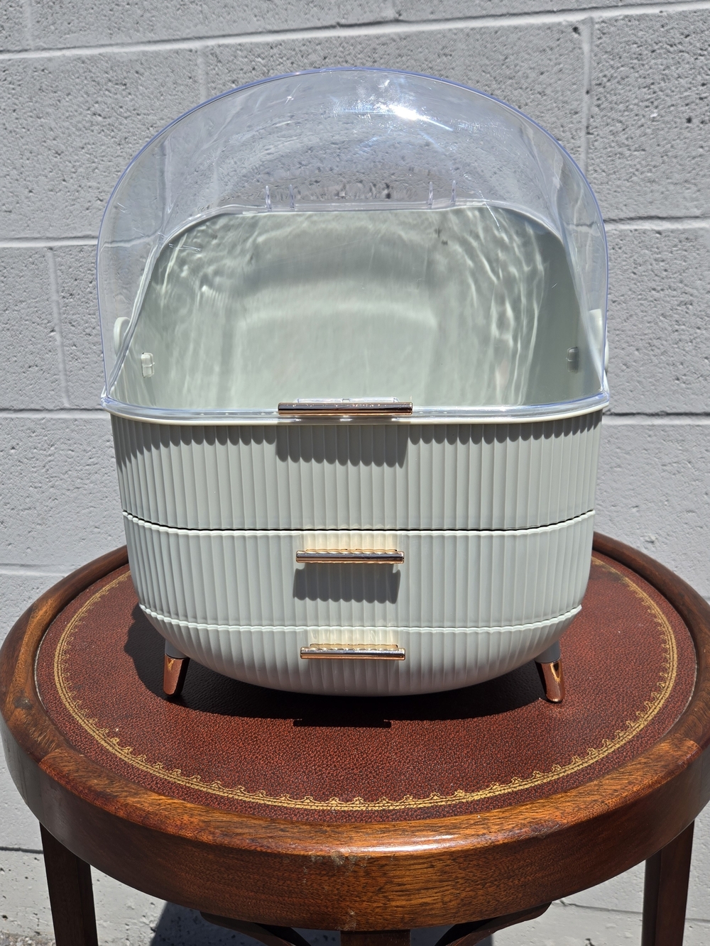 Vintage-Style Pistachio Green & Gold Dome Cosmetic Organizer with Clear Lid